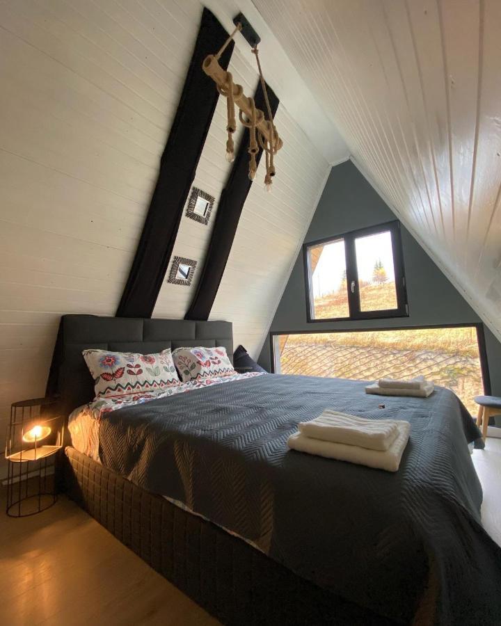 Nordik Cabin - Aframe With 2 Bedrooms Marisel Exterior photo